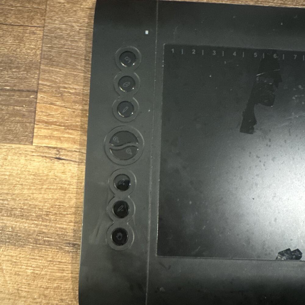 Huion Graphics Tablet Only H610PRO Black 8 Express Keys Surface Film Damage READ - Picture 6 of 10